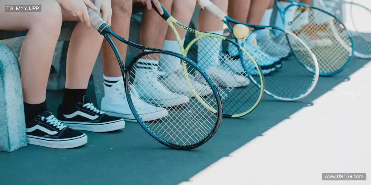 球星同款，限量周边，打造你的专属风格！👟🏆